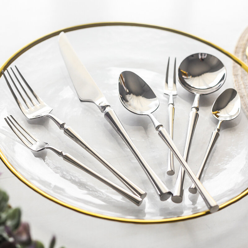 Nowe srebrne sztućce luksusowe 304 zestaw obiadowy ze stali nierdzewnej polerowanie lustrzane zestaw stołowy nóż stołowy widelec deserowy łyżka