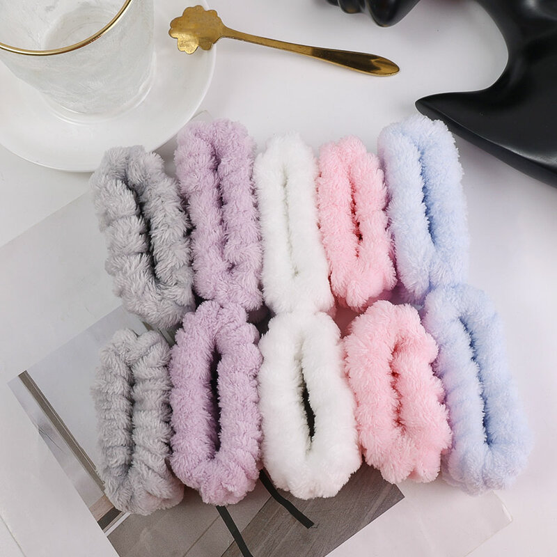 2Pcs Wristband for Yoga Washing Face Soft Flannel Wrist Strap Reusable Makeup Towel Wrist Velvet Towel Girls Elastic Face Wash