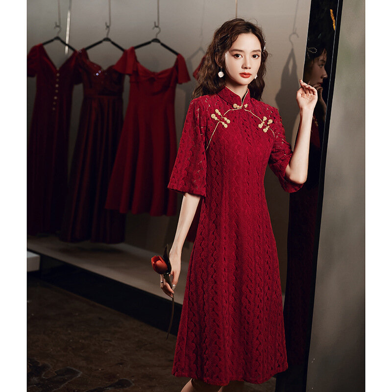 Retro Chinese Cheongsam-Wedding-Lace Summer Style-Stand Up Collar- Half Sleeve-Mid-Length-Dress With Chic&Attractive Neck