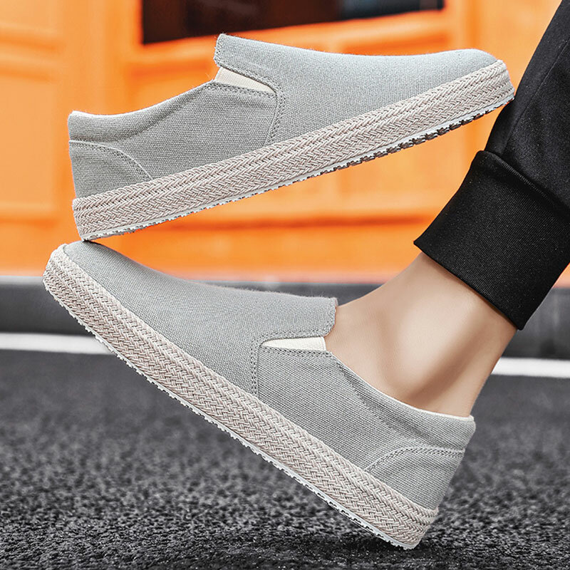 Classic Men Canvas Shoes Espadrilles Summer Breathable Casual Shoes Mens Loafers Comfortable Men Lazy Boat Driving Shoes For Men