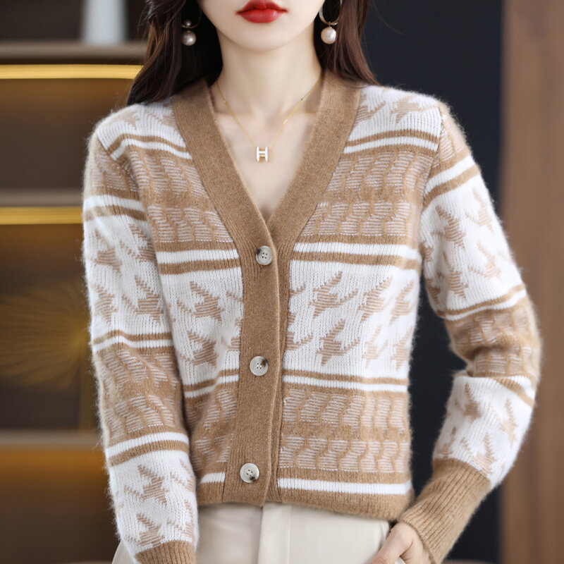 Novo outono e inverno cashmere cardigan feminino v-neck cor correspondência manga longa casaco camisola acolchoado lã jaqueta de malha