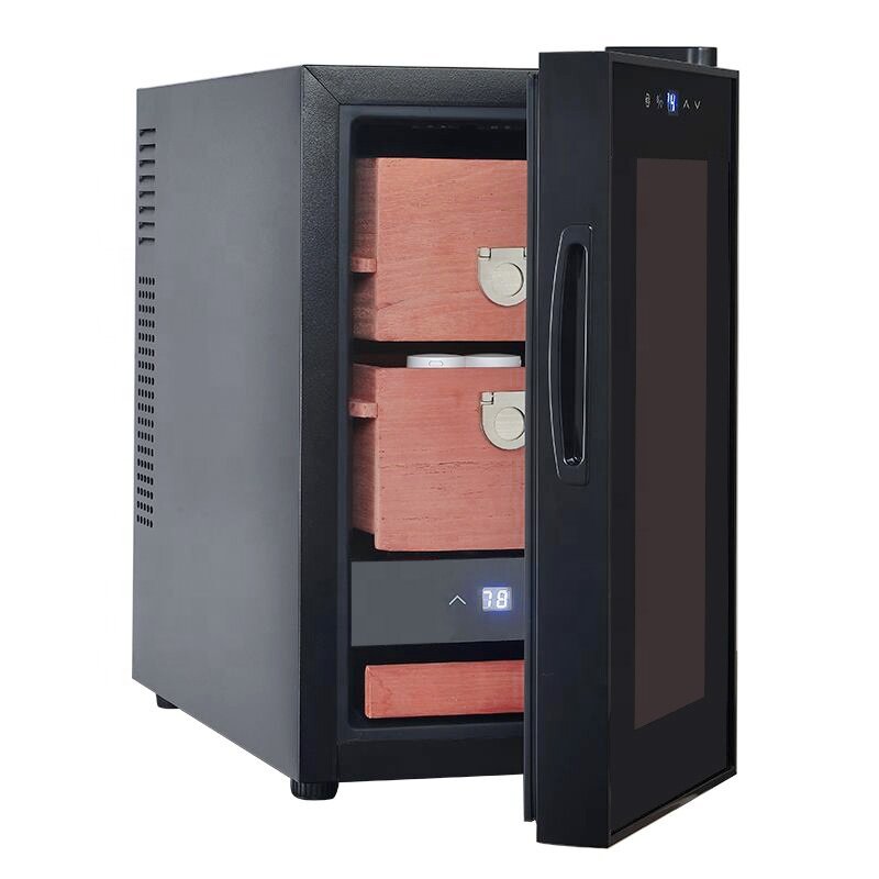 Thermostat Cigar Humidors with high superior ceder wood and Humidity Control for commercial