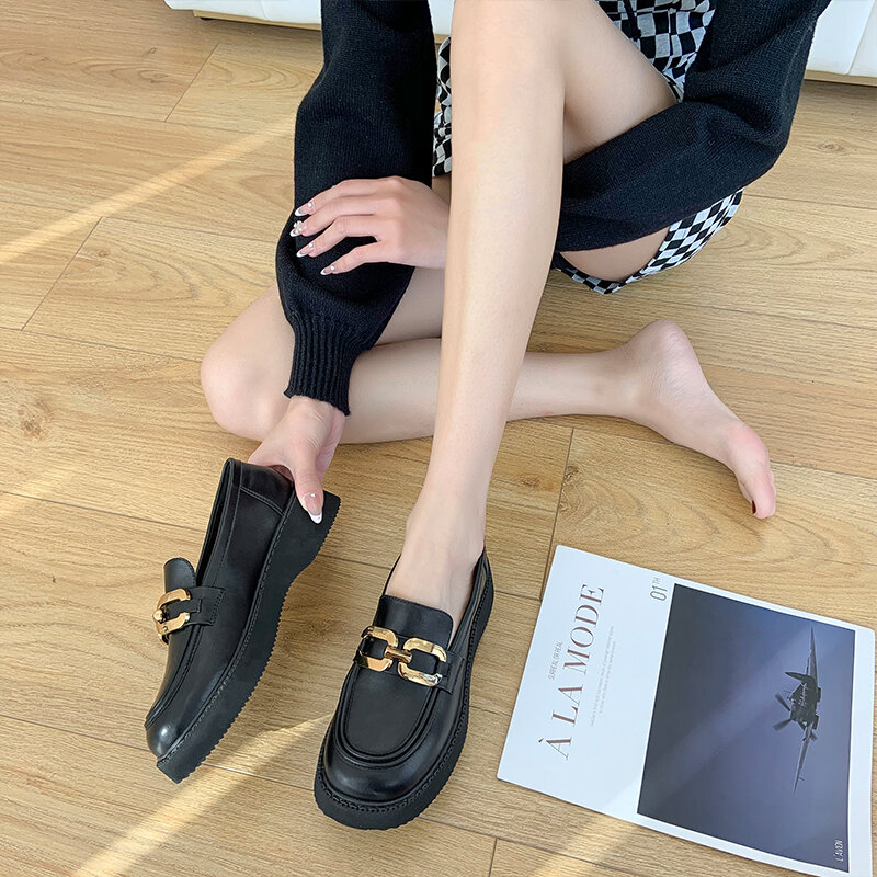 Sepatu Pantofel Wanita Kulit Asli Musim Semi Baru Bersol Tebal Sepatu Ujung Bundar Wanita Sepatu Modis Slip-On