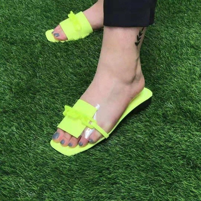 2021 여름 새로운 여성 슬리퍼 바깥 쪽 착용 광장 발가락 절반 슬리퍼 mid-heel open-toed 두꺼운 뒤꿈치 샌들 여성 슬라이드 여성