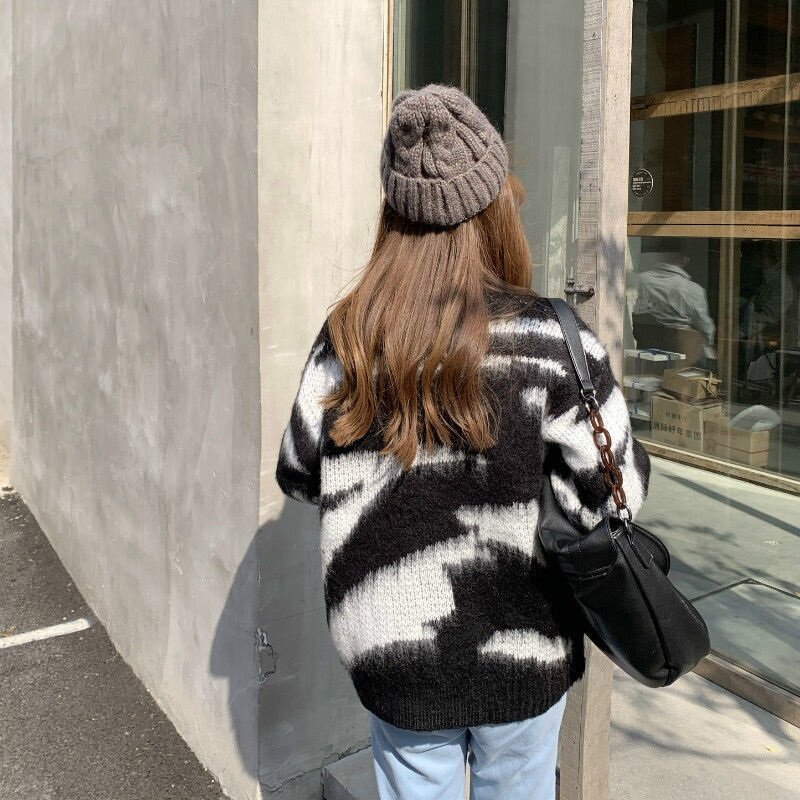 Deeptown Sweter Rajutan Hitam Bergaris Gaya Korea Wanita Longgar Harajuku Chic Fashion Gotik Streetwear Jumper Jatuh Pullover