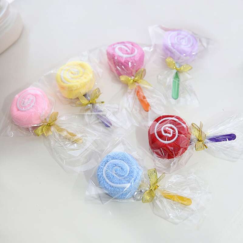 15 sztuk śliczne Mini Lollipop myjka dziecięca ręcznik świąteczny wesele świąteczny prezent losowo kolorowy ręcznik w kształcie cukierków