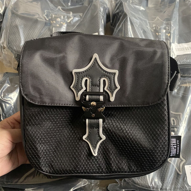 ポースター-男性と女性のための豪華なデザイナーショルダーバッグ,高品質の黒の反射ショルダーバッグ