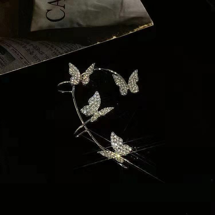 Moda kryształ motyl kolczyk klip dla kobiet perła koralik Ear Cuff długie frędzle Charm kolczyki puste w środku klips biżuteria prezenty