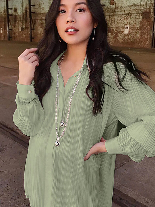 Casual Shirts Women 2021 Green Vintage Pleated Flare Sleeve Blouse Autumn Female Chic Chemise Tops Office Ladies Button Blouse