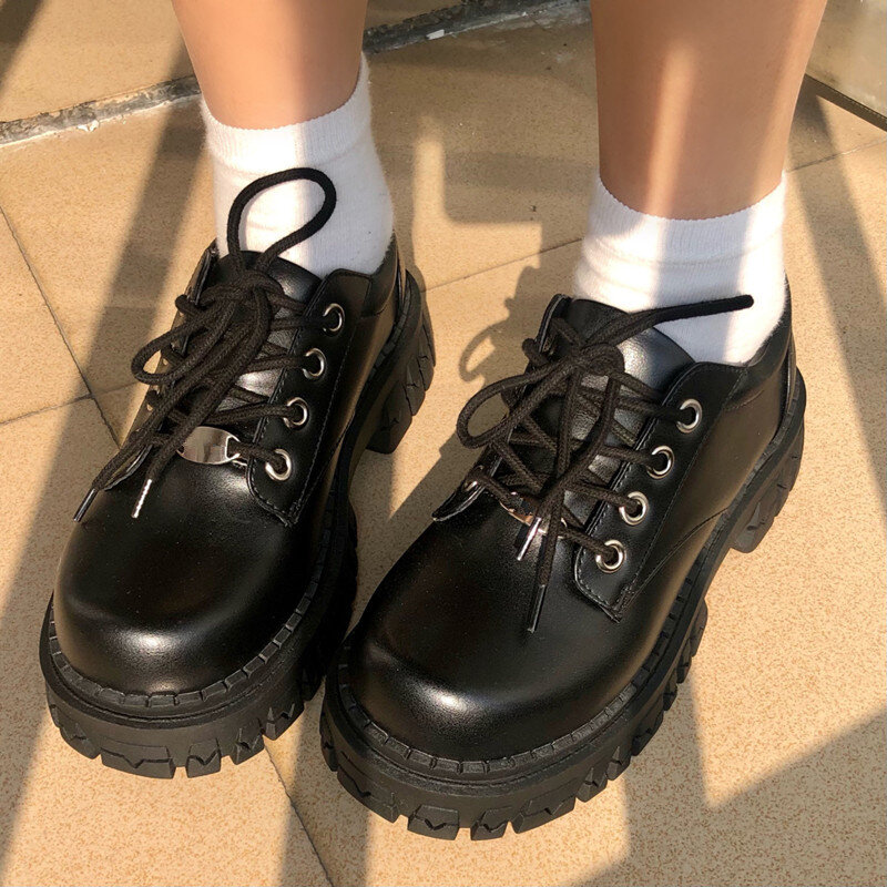Sapatos de couro pequeno de sola grossa novo estilo britânico mary jane esponja bolo com jk sapatos uniformes mulher