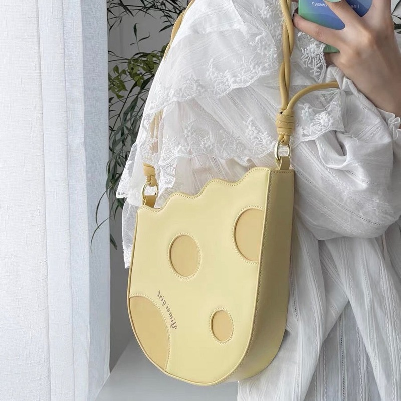 Новинка 2022, женские сумочки с изображением сыра, милая желтая Асимметричная дамская сумка в стиле «Лолита», сумка на молнии, Женская милая с...