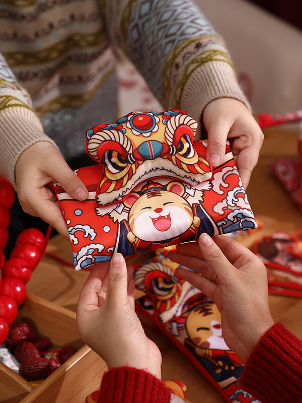 الإبداعية السنة الجديدة النمر الأحمر المغلف محظوظ الأحمر Paket الرقص الأسد الربيع مهرجان الأطفال جيوب النسيج هدية ديكور المنزل