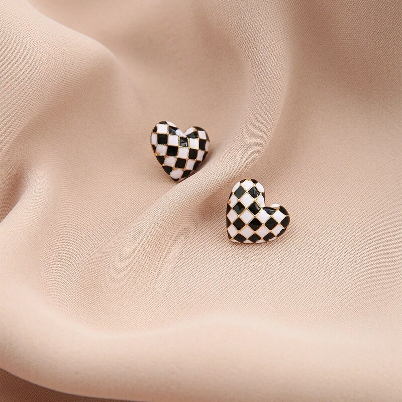Boucles d'oreilles en forme de cœur pour femmes, bijoux fins, en mosaïque rétro, en noir et blanc, vente en gros