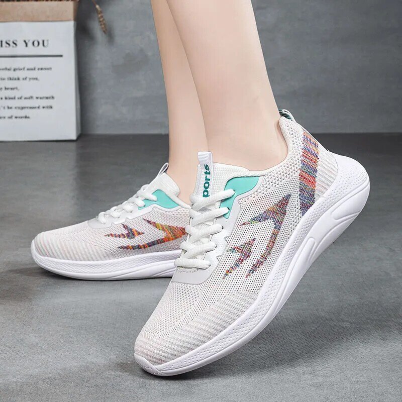 New Women's Shoes Breathable Sneakers Brand Light Running Shoes Casual Sports Shoes 2022 Outdoor Light Lace Fitness Shoes FUS605
