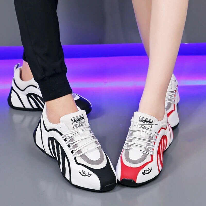 2022 New Men Casual Sports Shoes Breathable Mesh Shuffle Dance Out Wear Flat Shoes Women Walking Shoes Fashion Fitness Sneakers