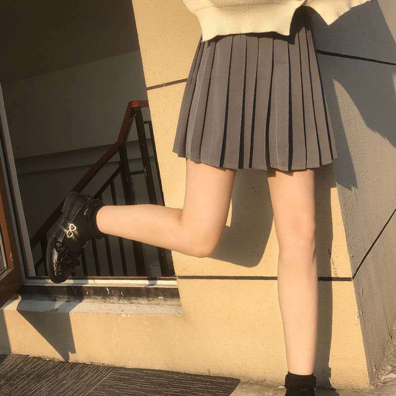 Falda plisada de estilo Harajuku para mujer, minifalda lisa de cintura alta, estilo gótico, Kawaii, de verano