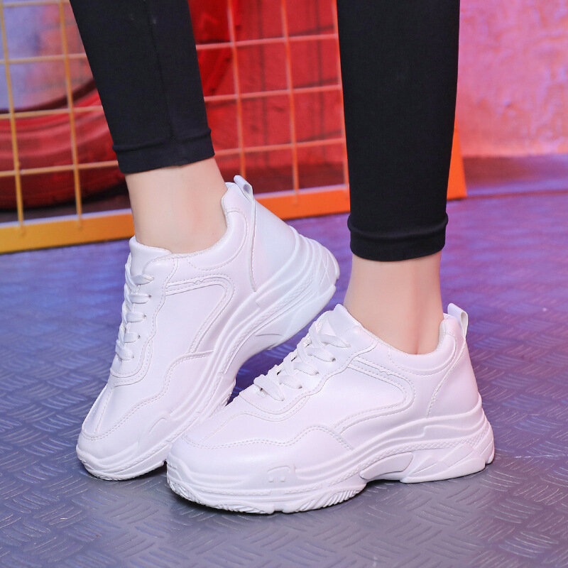 Кроссовки женские универсальные, Повседневная дышащая обувь для бега, на платформе, Вулканизированная подошва, удобная спортивная обувь