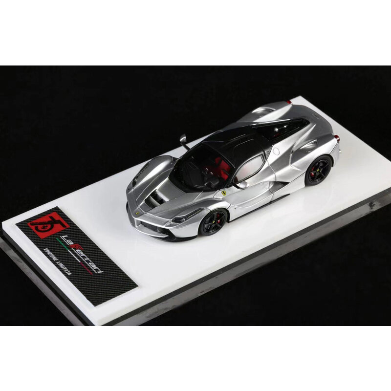 DMH 1:64 LaFerrari F150 resina Diorama coche modelo colección miniatura Carros juguetes en Stock