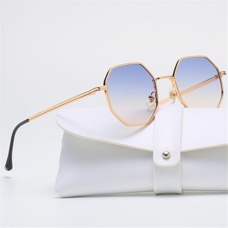 Polygon Sonnenbrille Metall Sonnenbrille Kleine Rahmen Platz Sonnenbrille für Männer Frauen Uv-schutz Shades Brillen Mode Zubehör