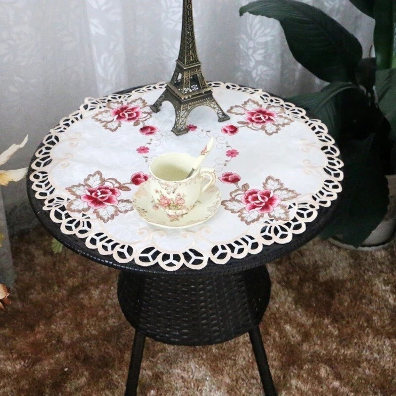 Moderne Luxus Satin Tuch Tischdecke Exquisite Blume Stickerei Feine Spitze Balkon Esstisch Deckchen Hochzeit Küche Decor