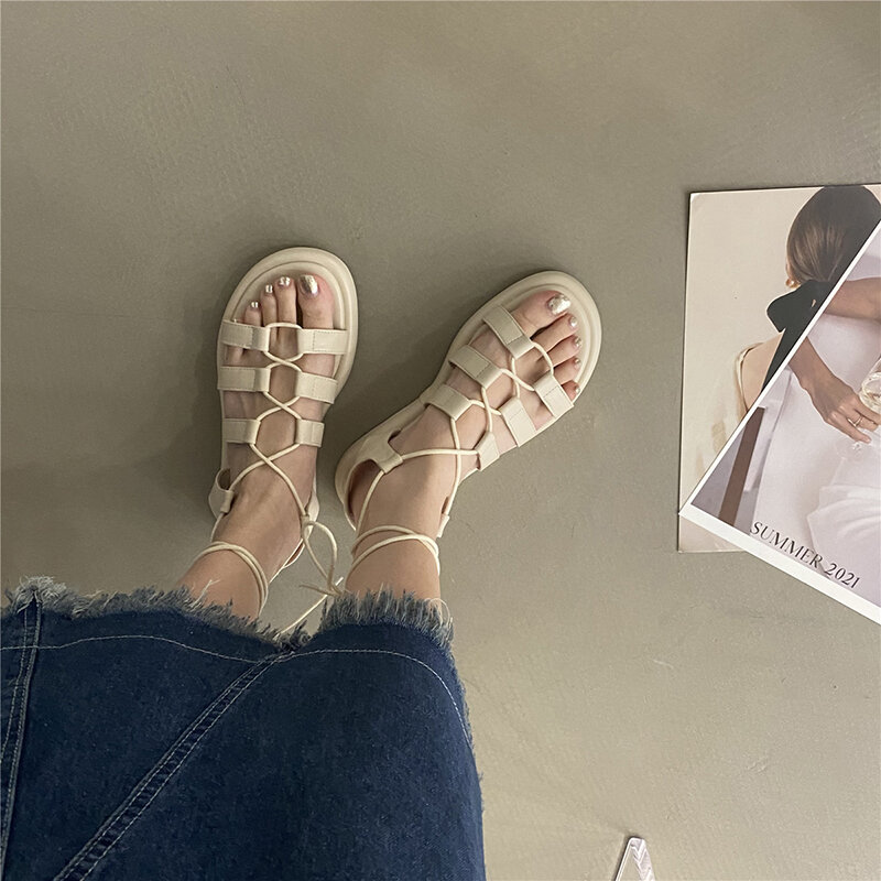 2022 Gladiator Summer Woman Cross Strap Sandal Fashion Open Toe Platform Flats Heel Ladies Outdoor Dress Sandals