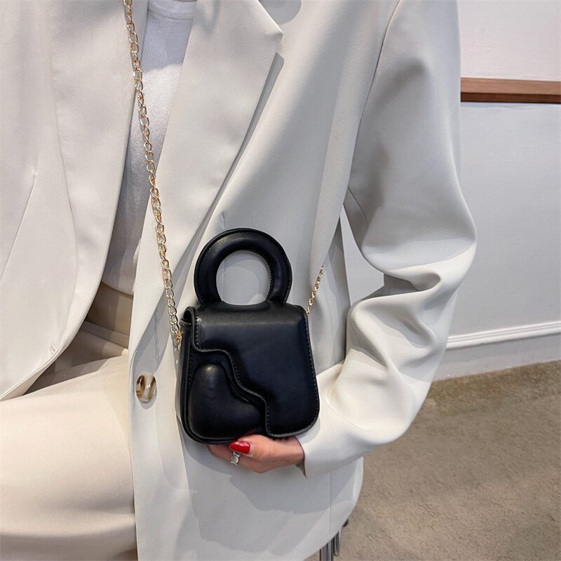 2022 новая нишевая дизайнерская дамская сумочка на цепочке, повседневная сумка из искусственной кожи, сумка на плечо для девушек, простая мал...