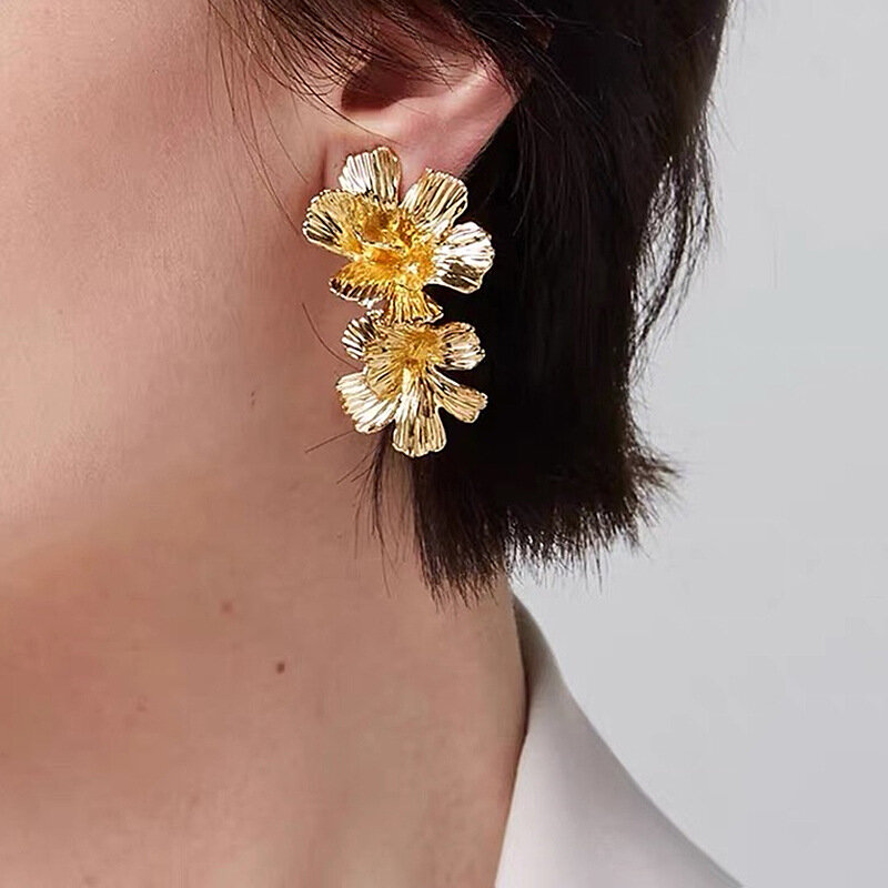 Bilandi Sweet Jewelry Double Flower Earrings 2022 New Trend Golden Plating Vintage Temperament Drop Earrings For Women