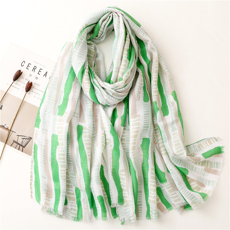 Nuova moda elegante linea a righe frangia scialle in viscosa sciarpa signora primavera autunno Foulard Hijab musulmano Sjaal 180*90cm scialli da spiaggia