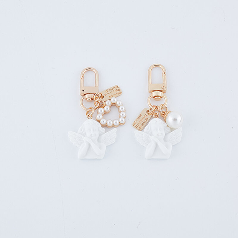Creative Retro Angel Keychain imitation Pearl Heart Resin Keyring Women Couple Bag Pendant Key Ring Accessories Gift