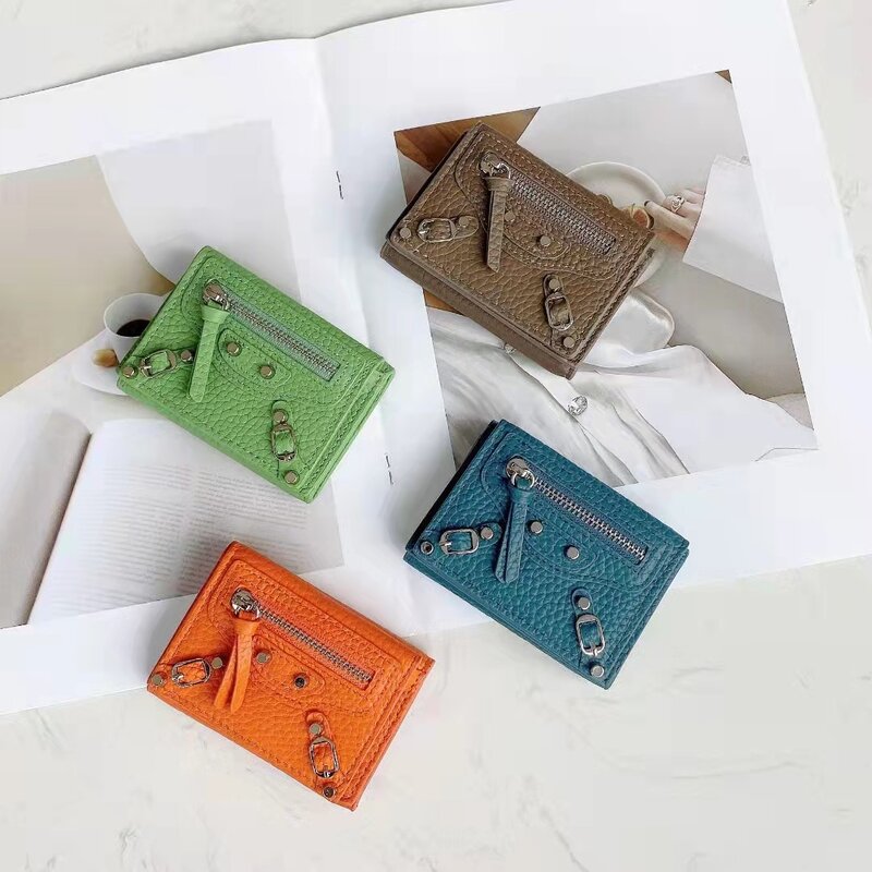 Luxury Wallet Short 100% Leather Wallet Wallet Fashion Small Wallet Buckle Design Wallet Wallet