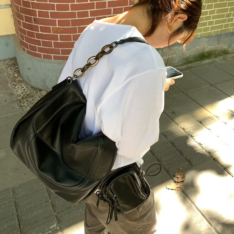 Women's Handbag Famous Designer Personality Soft Chain Shoulder Bag High-end Fashion Handbag Chain Messenger Bag 2022 New