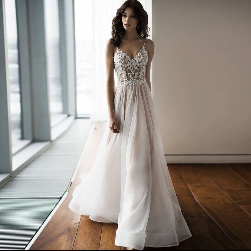 Женское свадебное платье без бретелек, ТРАПЕЦИЕВИДНОЕ фатиновое платье с V-образным вырезом, аппликацией и открытой спиной, со шлейфом, 2022