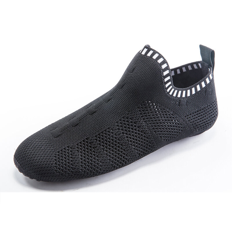 ONEMIX Sepatu Air Pantai Uniseks Sepatu Aqua Renang Cepat Kering Sandal Pantai Sepatu Sneakers Sepatu Air Olahraga Ringan Hulu Selancar