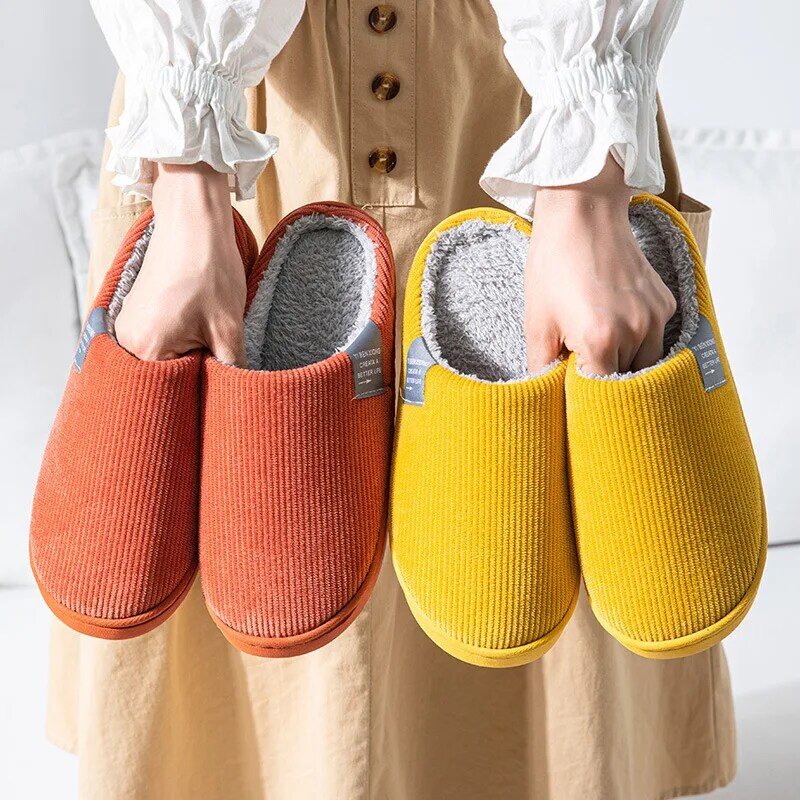 Zapatillas de algodón para hombre y mujer, zapatos cálidos de felpa para interiores, antideslizantes, coloridos, para caminar en casa, Invierno