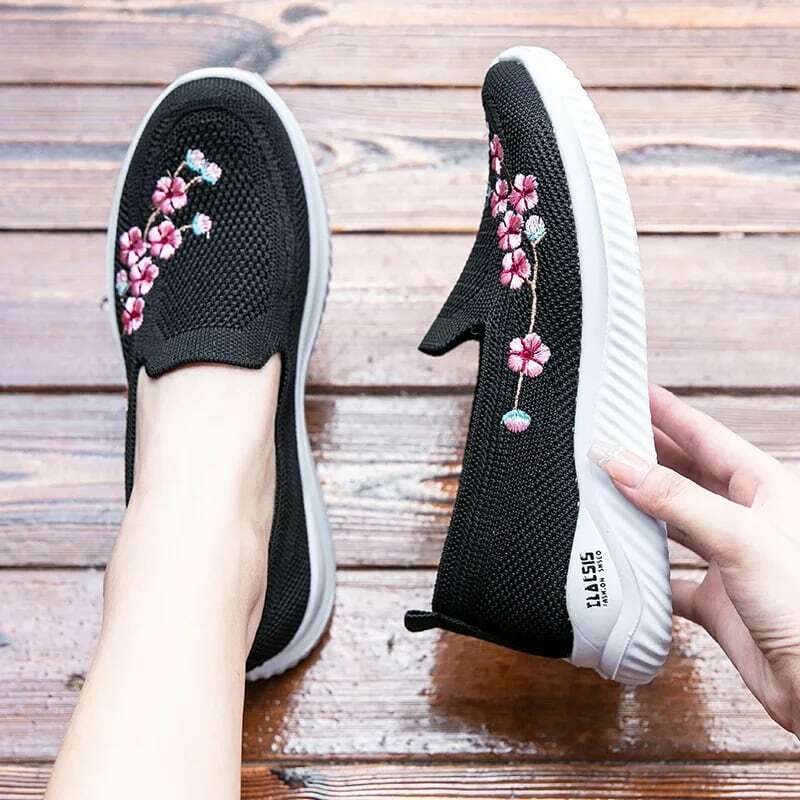 Valstone Casual Slip-on Women Flats Shoes Fashion All-match Female Sneakers Soft Comfort Walking Shoes Lightweight Breathable