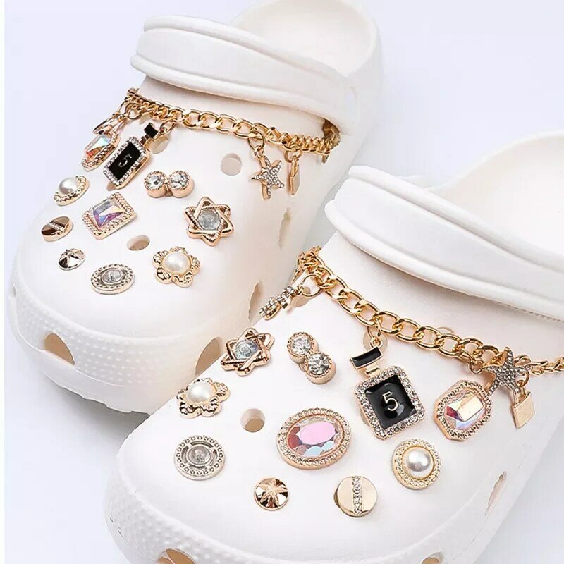 Marca designer de strass encantos acessórios bling menina presente para entupir sapato decoração pérola sapato fivela diy acessórios sapato