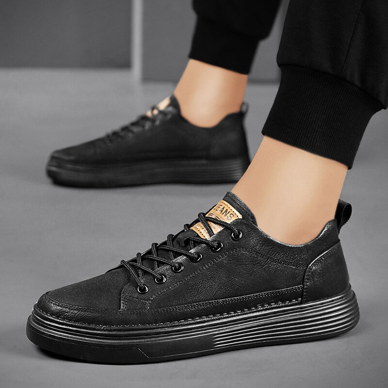 Men Leather Casual Shoes Fashion Leather Flat Shoes Sneakers Pure Black Warm Thick Sole Soft Wear Low Top New zapatillas hombre