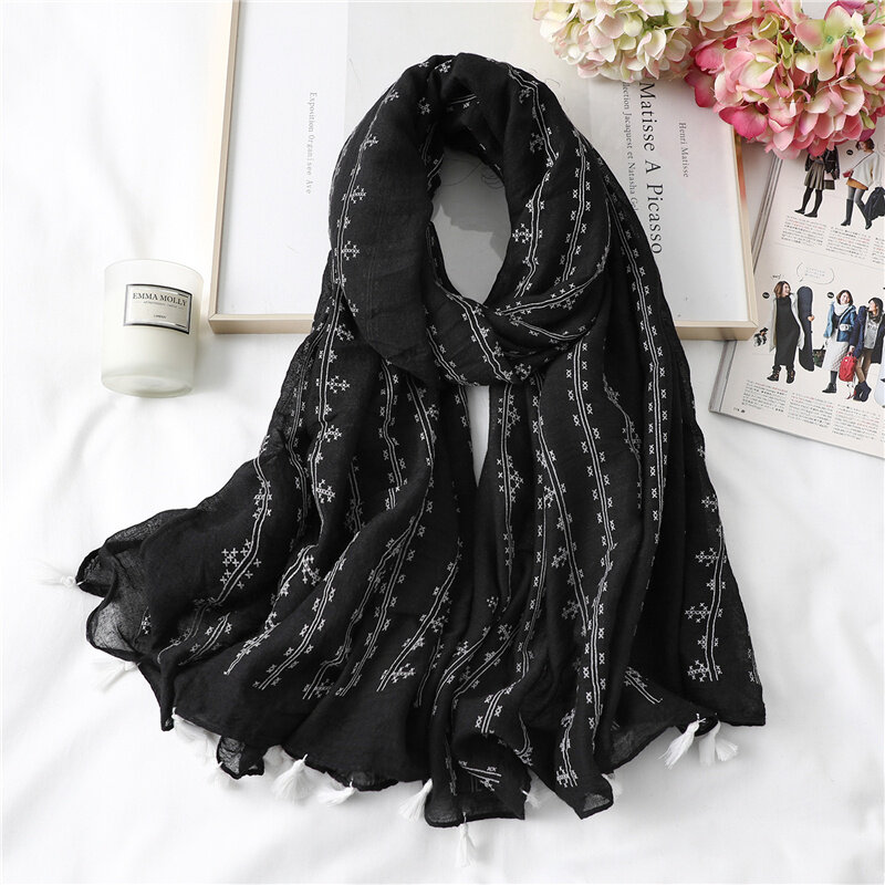 Fahion Cotton Solider Color Scarf Long Print Soft Wrap Headscarf Shawl Scarves Muslim Bandana Hijabs Tassel Foulard Turban 2021
