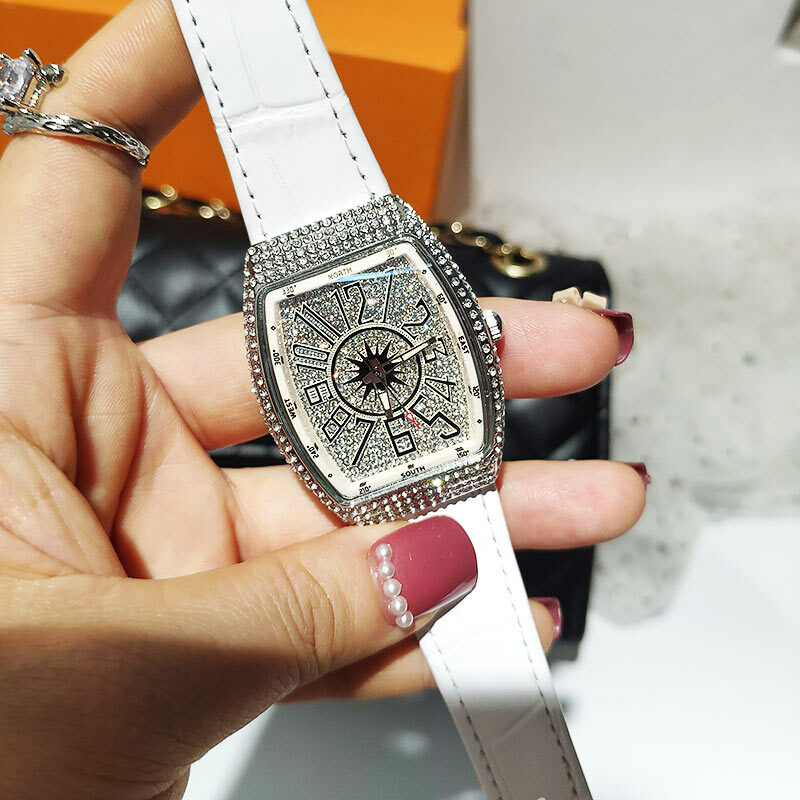 Montre de luxe entièrement en diamant pour femmes, montre-bracelet de haute qualité en or Rose avec Tonneau de strass, nouvelle mode