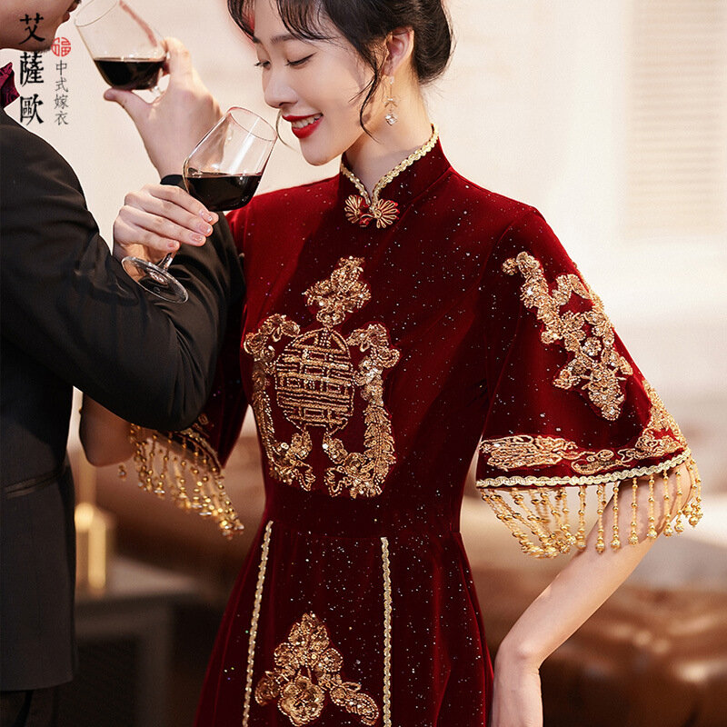 Retro 2022 New Short Sleeves-Stamd Up Collar-Wine Red Women'S Wedding/ Engagement / Banquet Velvet Dress In Spring/Summer