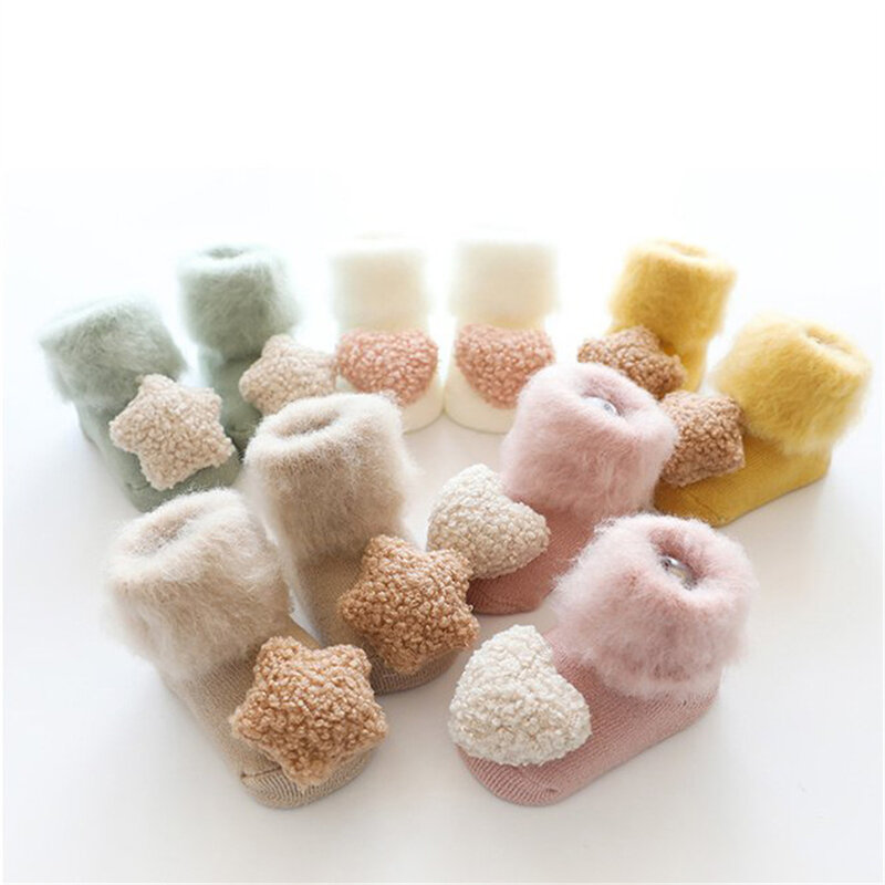 Heart Star เด็กถุงเท้า Anti Slip Fluffy Plush Warm Thicken ถุงเท้าสำหรับทารกแรกเกิดเด็กวัยหัดเดินฤดูหนาวเท้าถุงเท้า