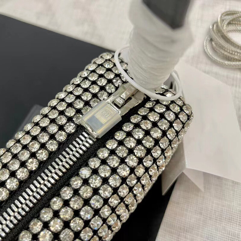 Bolso Hobo de piel auténtica para mujer, bolsa de mano femenina con diseño de Diamante, de lujo, brillante, para hombro, 2022