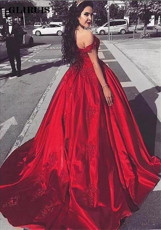 فساتين Quinceanera حمراء رائعة 2023 بدون أكتاف مزينة بالدانتيل ترتر للحفلات الأميرة الجميلة 16 حفلة فستان Vestidos De 15 Años