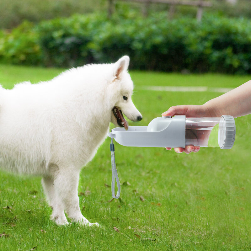 220Ml Botol Air Anjing Yang Dapat Ditarik Perlengkapan Hewan Peliharaan Luar Ruangan Cangkir Minum Kucing Portabel Menggantung Waterer Mudah Dibersihkan Desain Lucu