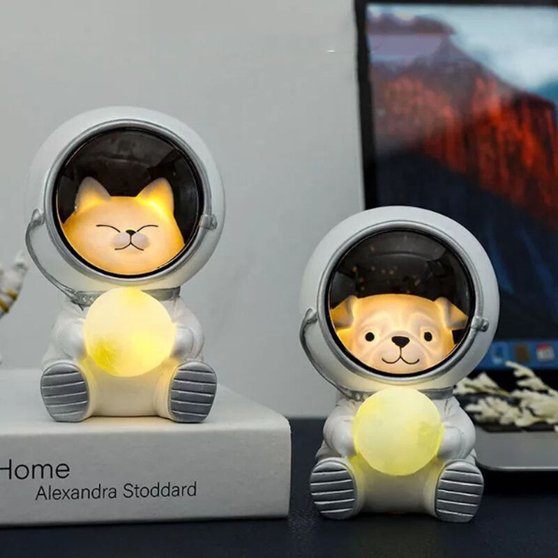 New Creative Astronaut Night Light Cute Pet Spaceman Night Lamp Home Decoration Kid Gift Bedroom Ornaments Light Astronaut Lamp