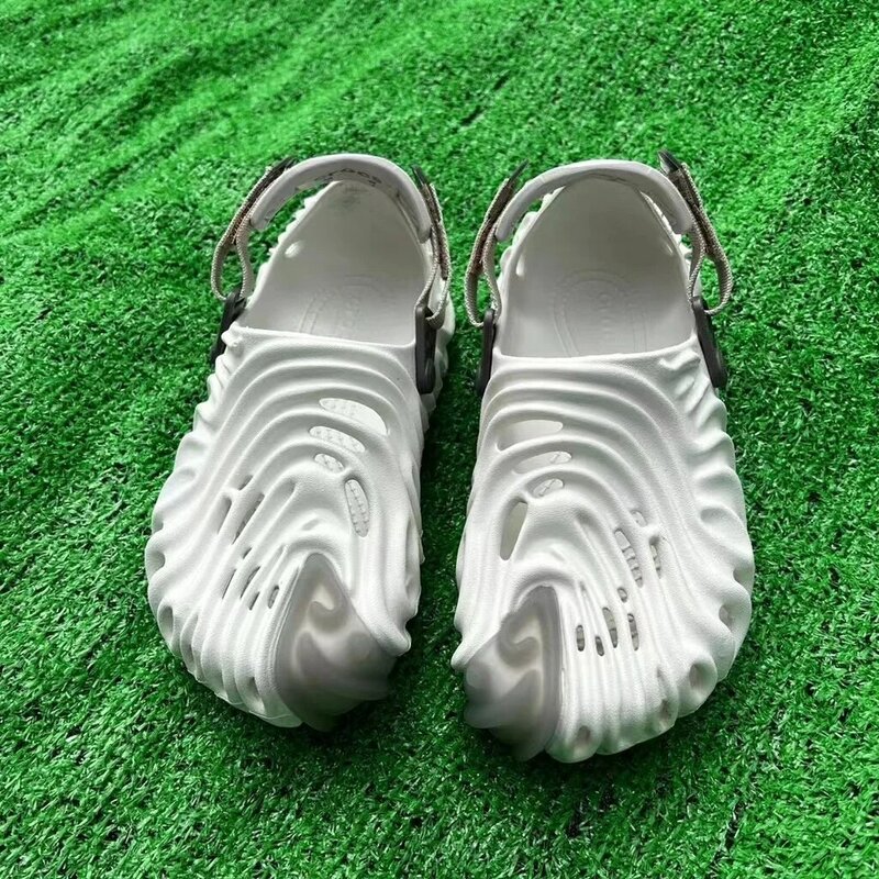 Sandalias de diseñador para hombre y mujer, chanclas de goma, zapatos de playa sin cordones, zuecos de moda, zapatos de Chef