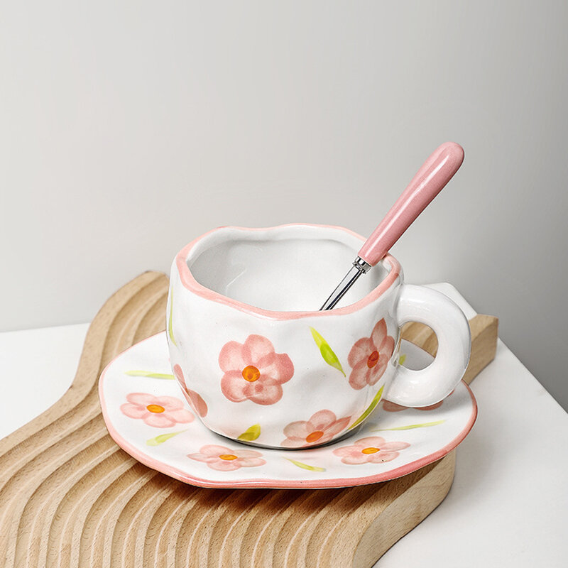 Hand bemalte Blume Keramik Kaffeetasse Home Office Tasse mit Teller Löffel Frühstück Milchsaft Tee Griff Tasse Geschenk Trink geschirr Set