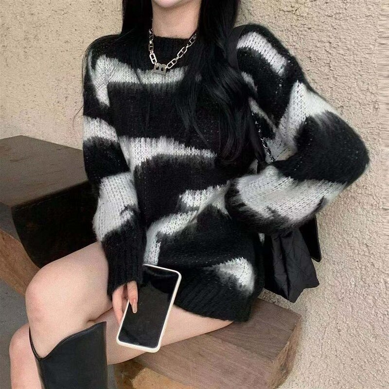 Deeptown maglione lavorato a maglia nero a righe stile coreano donna Oversize Harajuku Chic moda gotico Streetwear maglione autunno Pullover
