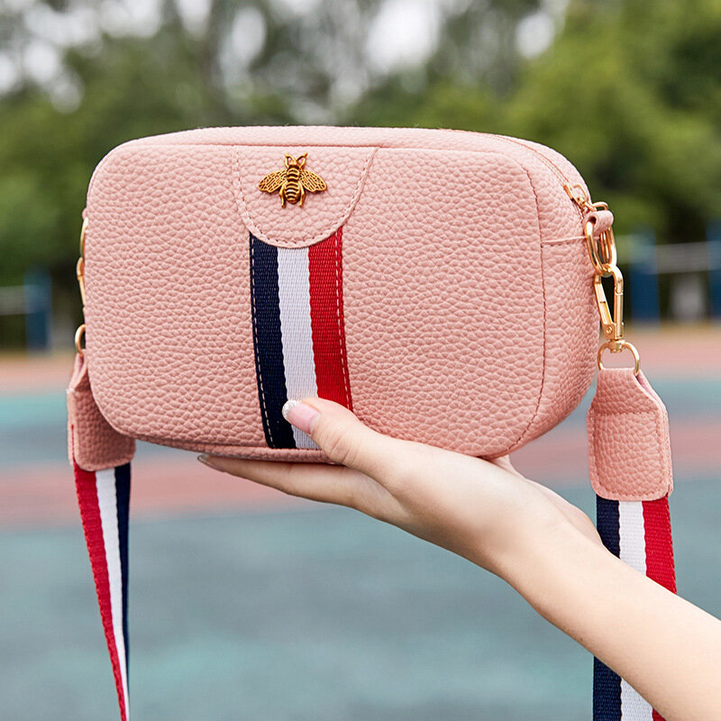 2022 borsa da donna nuovo stile causale piccolo Design famoso Versatile borsa a tracolla moda causale borsa a tracolla Messenger quadrata da donna