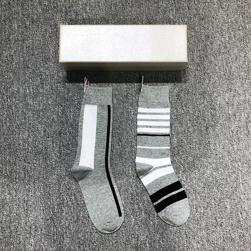 Meias TB Thom-algodão com emenda listra para homens, meias de tubo médio Hip Hop, meias casuais, marca de moda, 3 pares com caixa, 2023